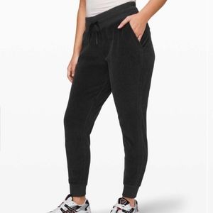 Lululemon warm down joggers